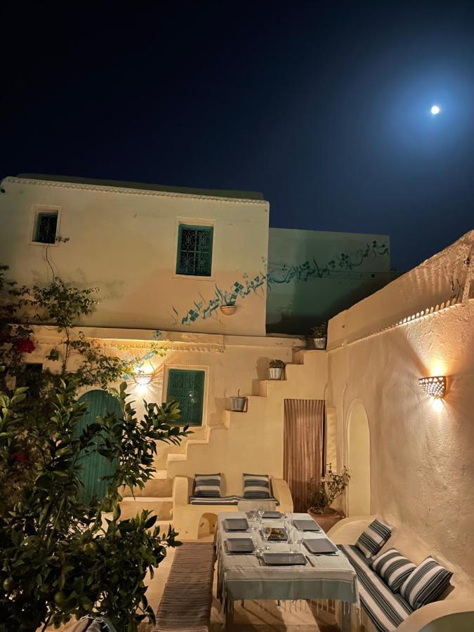 Dar Lily Bed & Breakfast Erriadh Eksteriør bilde