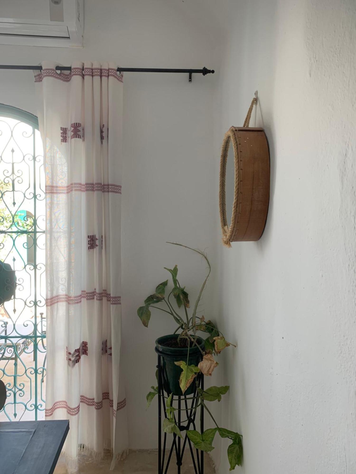 Dar Lily Bed & Breakfast Erriadh Eksteriør bilde